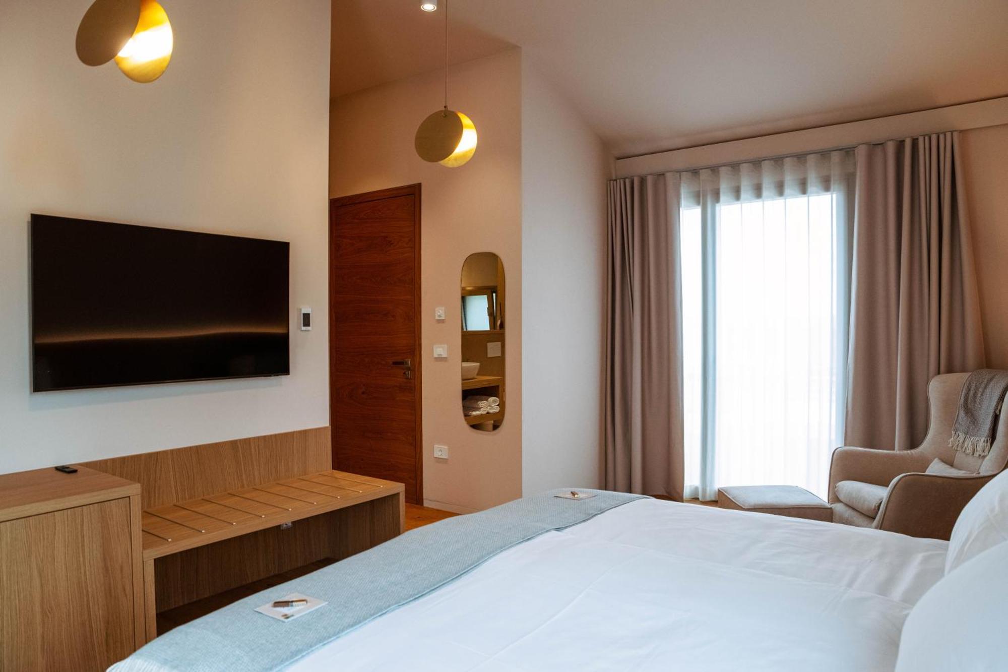 Posestvo Scurek Wine Bed & Breakfast Dobrovo Bilik gambar